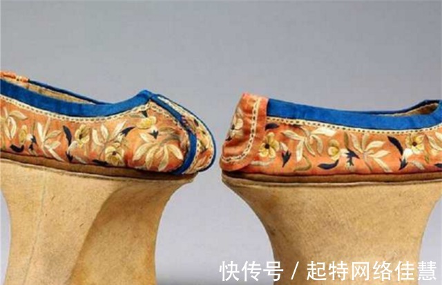 女鞋 清代5种女鞋，第3种让人婀娜多姿，图4看起来太残忍