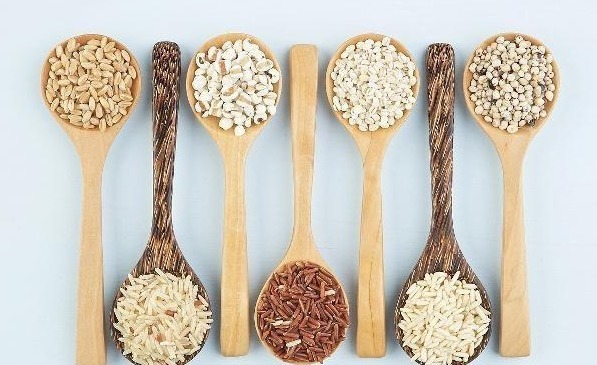 小麦|常见的“假粗粮”,经常吃容易使血糖、血压升高,还很容易衰老!