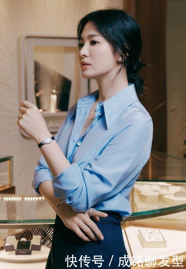 衬衣|今夏流行穿“蓝色”衬衫，清新时尚减龄还显瘦，就连明星都上头