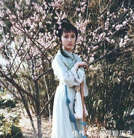 红楼梦|颦儿以何物为心为齿为口为舌?手中竟有此画眉之墨