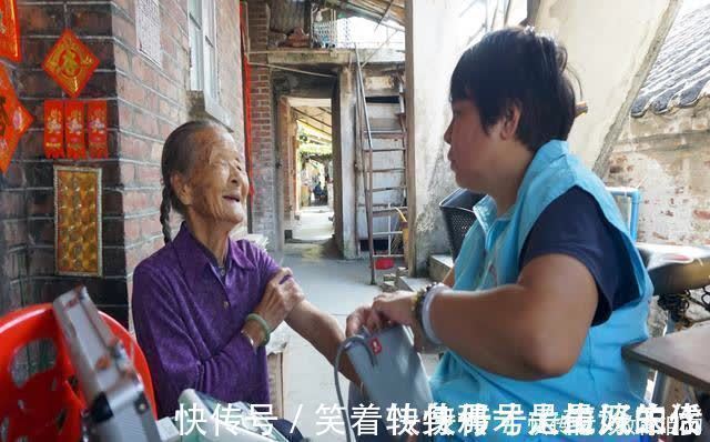 晚年生活|老人晚年后怎么才能“受宠”,这几类父母不愁没子女养,值得学习