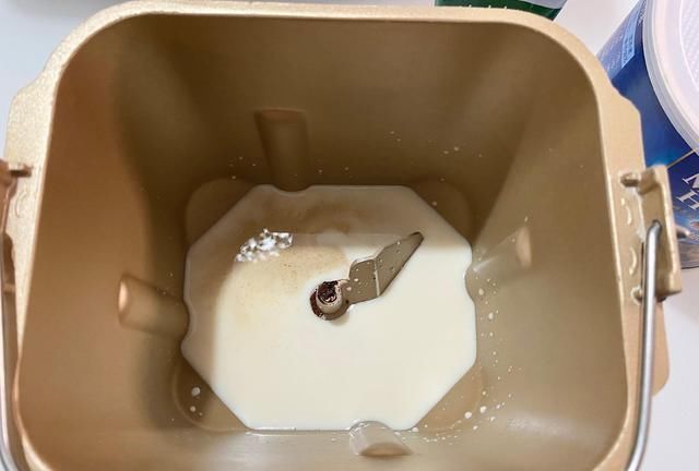 美酒咖啡加巧克力,这面包也太好吃了吧!做法还超简单,快收藏