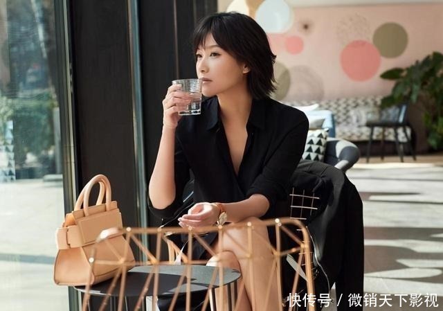 美女导演徐静蕾临《赤壁赋》,依然我行我素,独立专行,形神欠缺