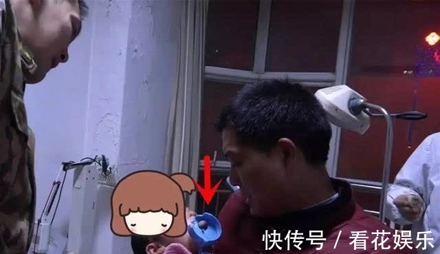 舌头|女孩喝水被水杯“卡住舌头”,家有这类水杯要注意,别给孩子用了