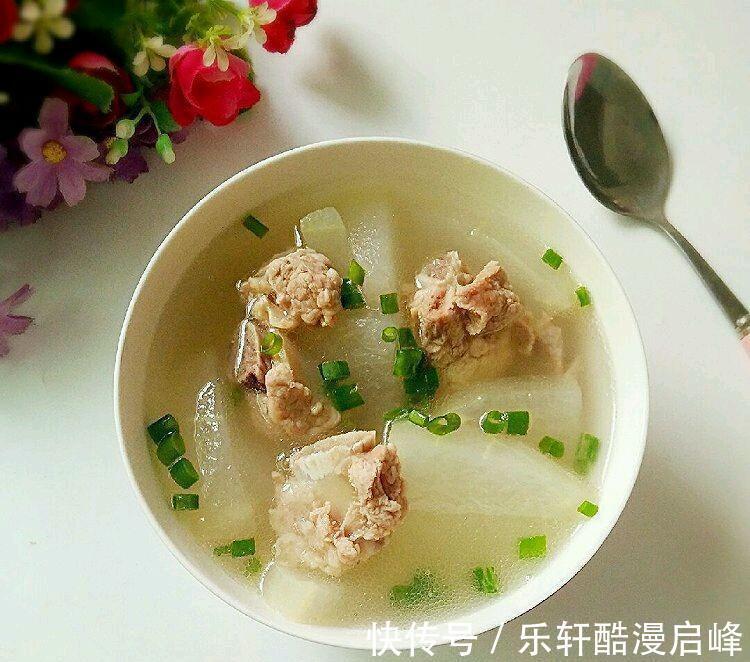 滋补|做排骨汤时放点“它”，解暑又滋补，隔三差五吃，轻松过夏