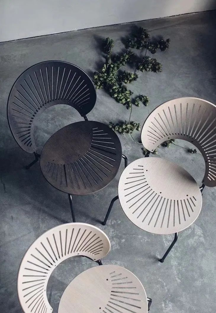 办公椅|居家第N天,某宝给我推了“盘腿神器”