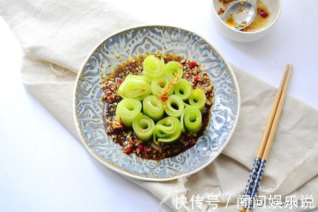 10道凉菜做法，天热每顿吃上一两道，比热菜更早光盘