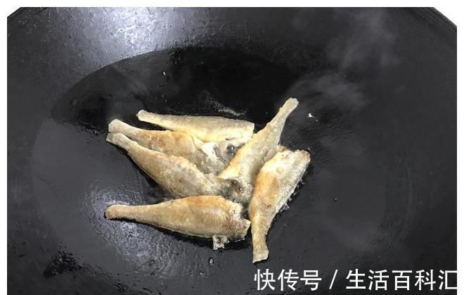 面条|老公最爱这碗面,隔三差五就让做,鲜得掉眉毛,连汤都喝光