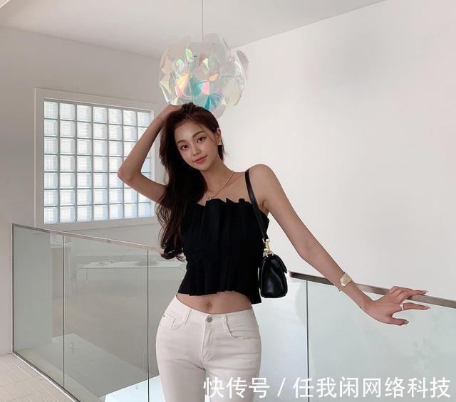 穿搭|#OOTD# 日常通勤穿搭法则,黑白搭