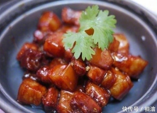 炖红烧肉，啥时候放盐做对4点，肉软烂鲜香，入口即化，真好吃