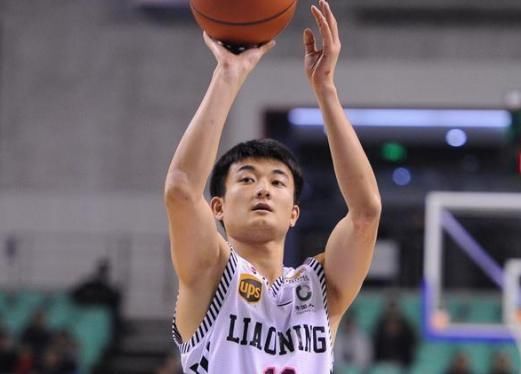双星|13中1合砍4分！辽宁双星该狠批 出战64分钟疯狂梦游打铁！