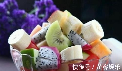 蔬菜水果|宝宝1岁前不能吃的3种水果,宝妈要记牢,对孩子身体没好处