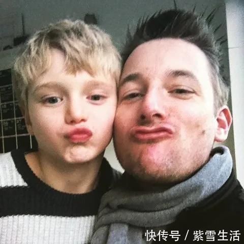 花式秀!儿子画成什么样,爸爸就能P成什么样子,花式秀父爱坐拥百万粉丝
