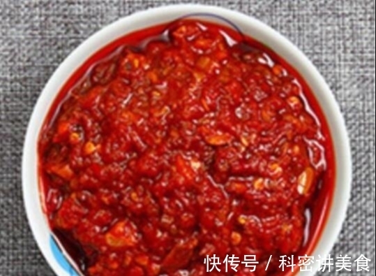 做法|“剁椒”最简单的做法，再也不担心放久了会发酸，好吃还下饭
