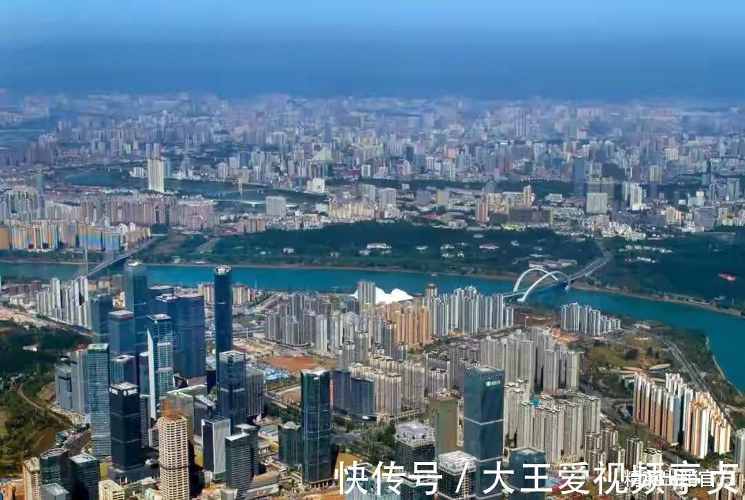 上班族们|上班族们要格外注意了!本月公积金将迎来调整,这3种情况可提取