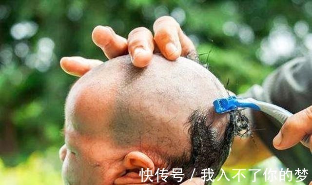 孙女|眉毛越剃越浓奶奶给满月孙女剃光眉毛,2个月后全家人后悔莫及