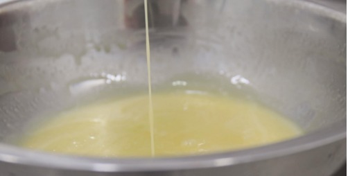 泡打粉|2个鸡蛋,一碗面,不发面不醒面,快速做开口笑,个个酥的直掉渣