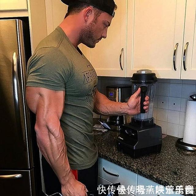 发力感|健身训练目标肌肉发力感不强?一招教你,找到目标肌肉发力感