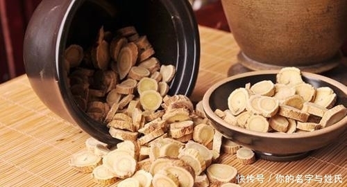 冬天|冬天用黄芪泡水喝,温补护肝、抗衰老,但有2类人不适宜喝