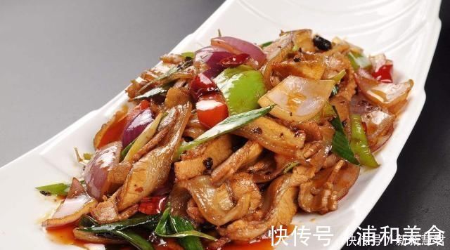 诀窍|做回锅肉时,牢记两个诀窍,别犯一个错误,回锅肉肥而不腻更好吃