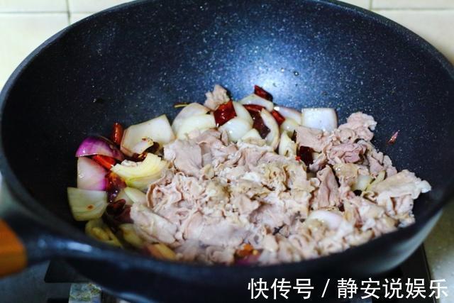 家常菜|一家三口的晚餐，4道家常菜荤素搭配，开胃又下饭，好吃又营养