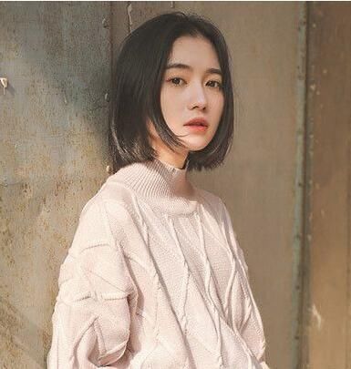 四十岁的女人，最好少留这3种显老发型，多尝试“减龄”发型！