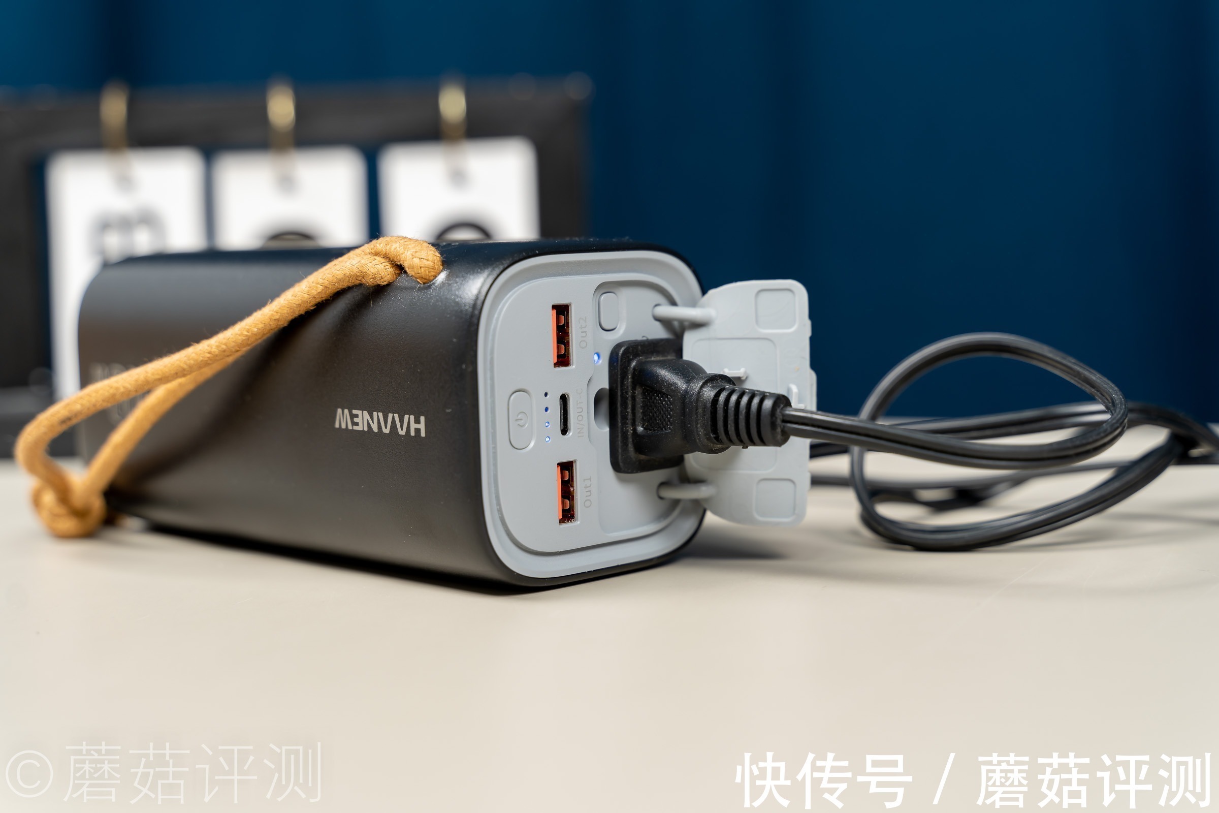 usb接口|超级便携，AC交流电随行、哈能户外便携100W移动应急电源 评测