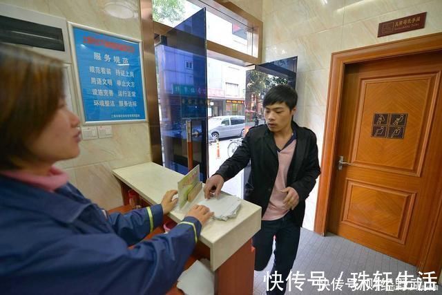 有钱人|为何越来越多富人卖掉别墅,搬回高层这“3大缺点”住过才知道