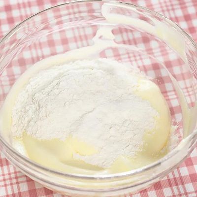 柠檬汁|肉松布雪蛋糕