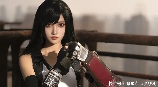 制版|cos：最终幻想7重制版蒂法cos正片