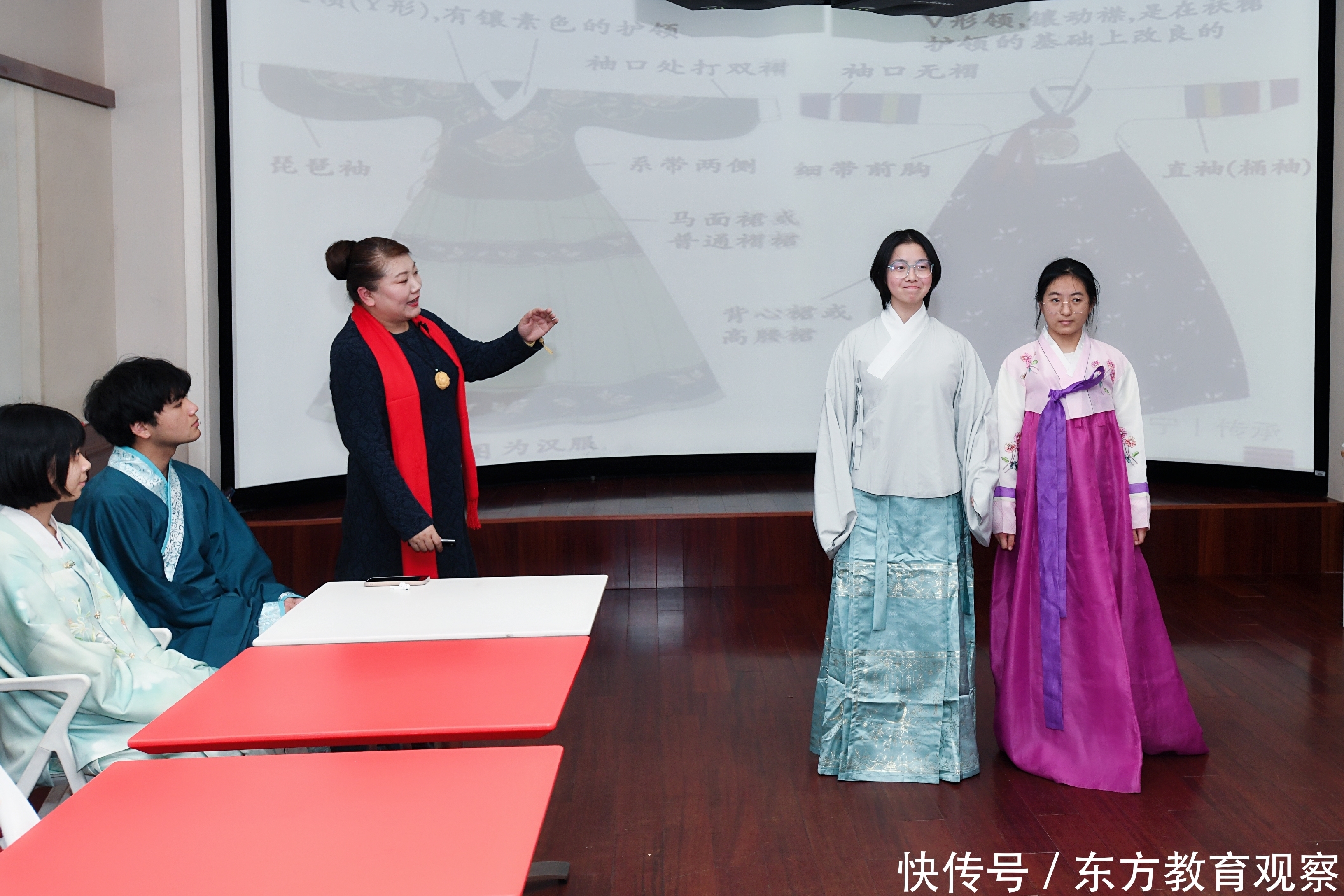 民族|董曦丹老师的文化课堂——展民族自信,让汉服文化长盛于世界