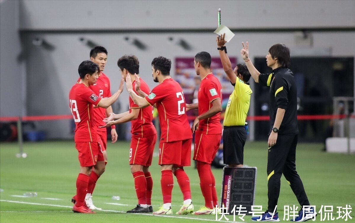 归化球员|恭喜李铁,国足小负日本却因祸得福,冲击2022世界杯机会倍增