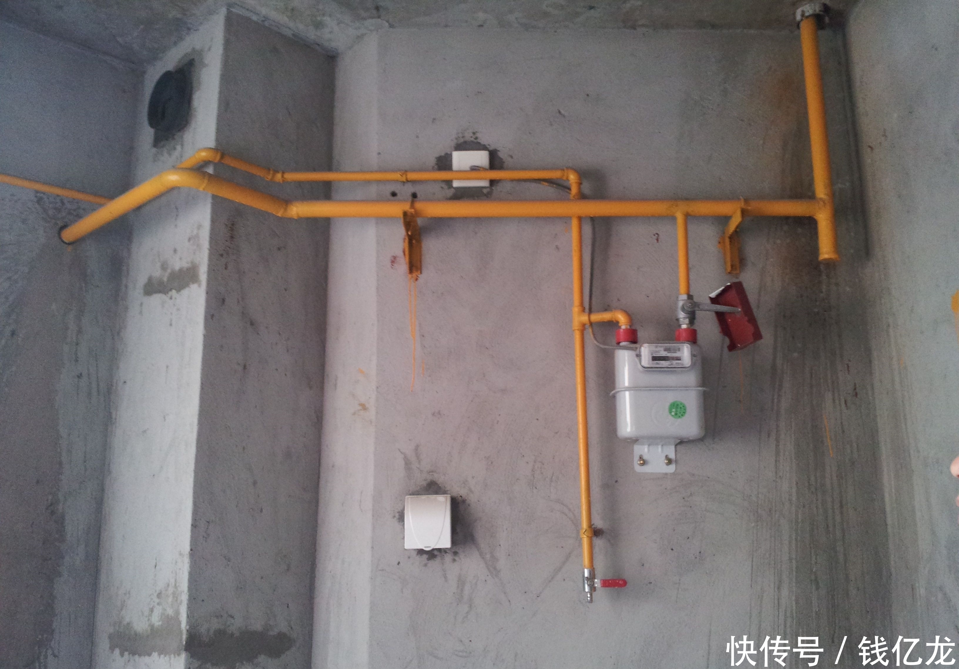 麻烦|买房时，这5笔钱不要轻易交给开发商，日后可能会惹下麻烦