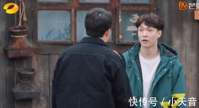 何炅|張藝興帶5斤雪花牛肉給黃磊，一片要500元，自稱吃了不會(huì)發(fā)胖