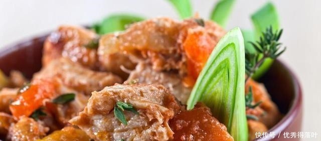 无论炖什么肉，牢记1句口诀，肉都会香醇又好吃，味道又香又嫩