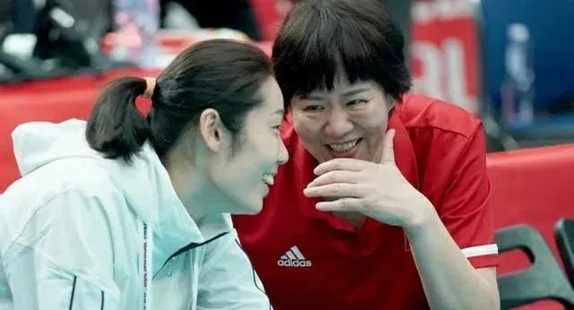中国女排|如果惠若琪取代郎平担任主教练,能实现女排创世纪的十八连冠吗?