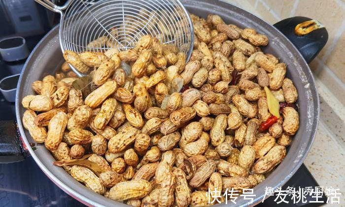 花生|煮花生时，万不可直接下锅煮，多加2步，花生米香糯入味又省火