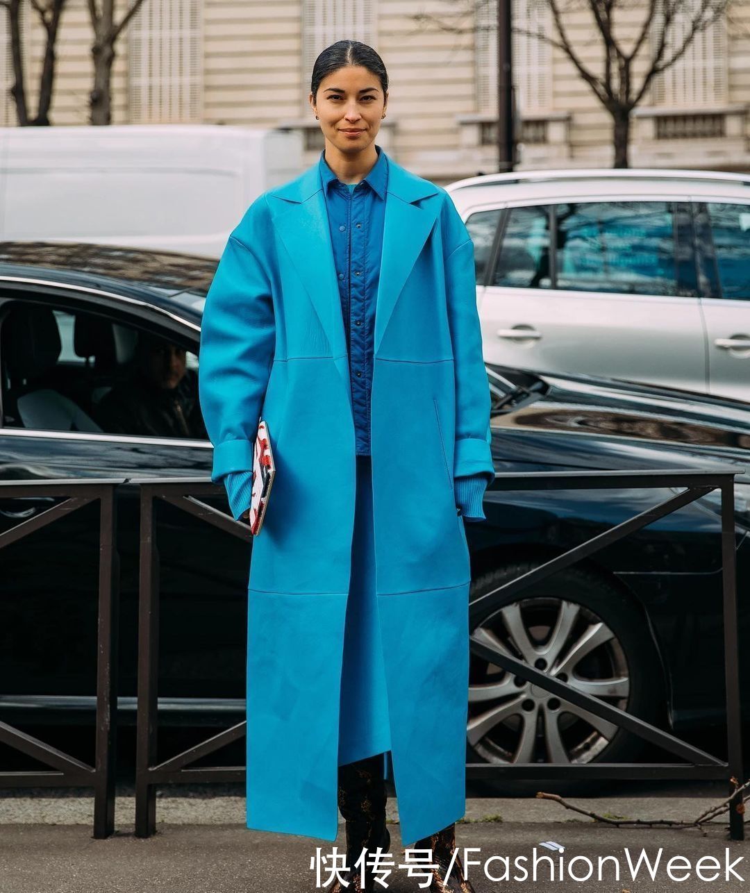 时尚|不会色彩搭配没关系，选择大方优雅的蓝色，时尚你的每一天