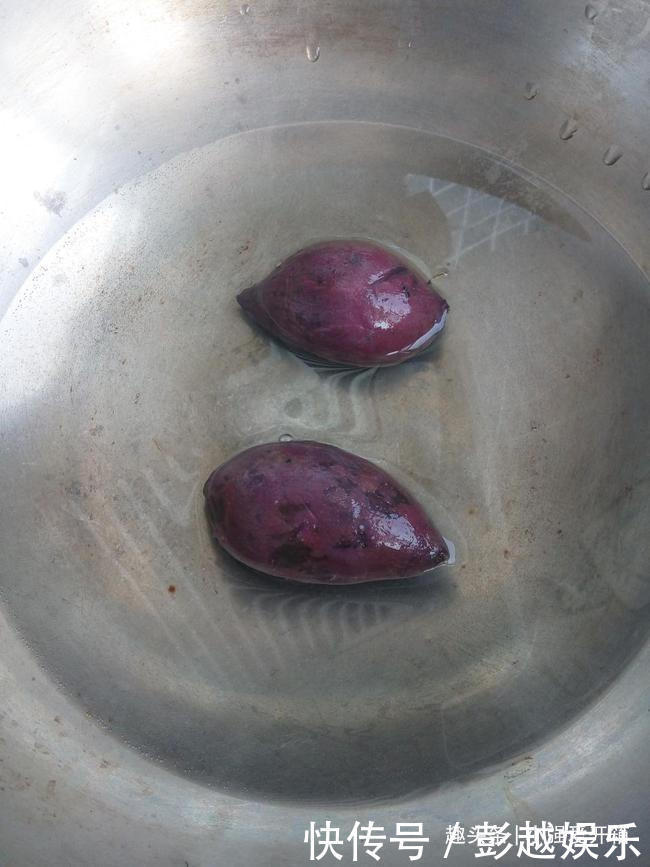 教你做一口一个香甜的紫薯小馒头,小朋友们爱极了