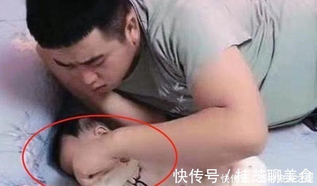 父母|粗心宝爸秒变“操心”奶爸,宝妈总看孩子每天是否还“活着”