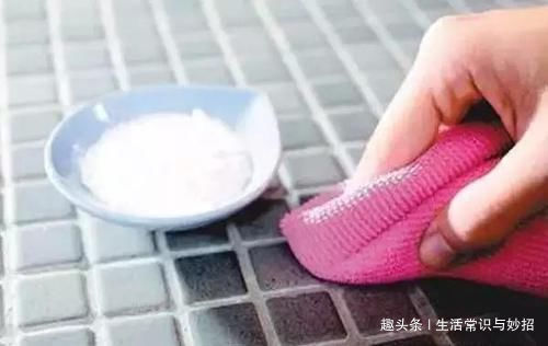 小苏打的10种妙用，从头到脚可以用上，知道一个就是赚到！