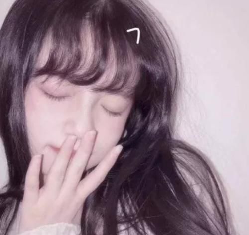 若脸上带有“这3特征”,戴上眼镜后丑女也能逆袭校花,全占的偷着乐吧