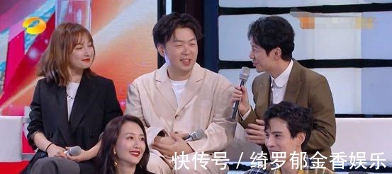 何炅|《快本》迎来聒噪的主持人嗓门大、爱抢话,何炅都有点接不住了!