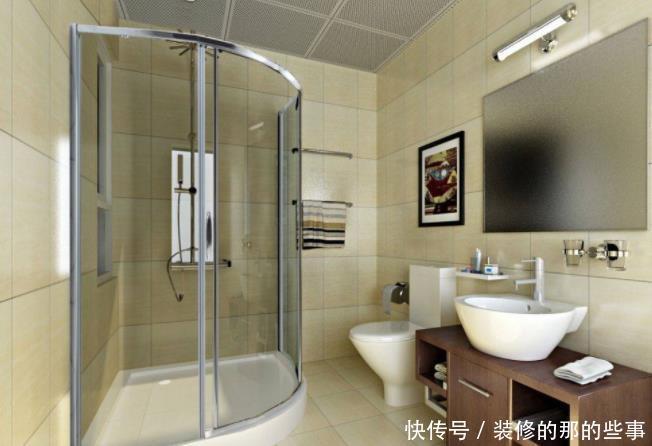 淋浴房|淋浴房要不要做到顶?听了老师傅的一席话,后悔装错了!