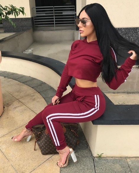 模特|她是132斤的大码模特,妖艳身材,让无数男人拜倒在她的包臀裙下