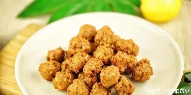 用了十年的炸丸子秘方!外酥里嫩太好吃,窍门竟然这么多!
