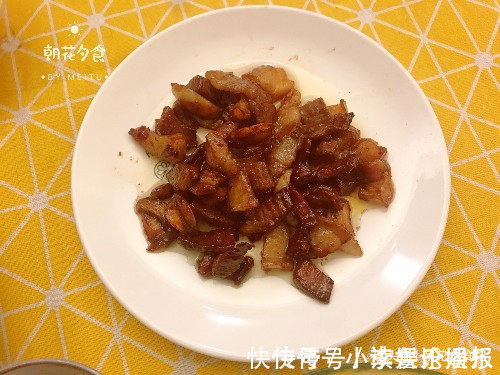 和儿子的日常晚餐,做了四个菜,荤素营养搭配,只花了25元,值了