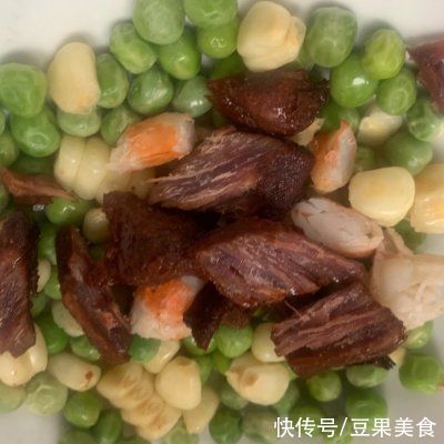  记住这几个小技巧，做出来的红烧肉披萨才不会失败