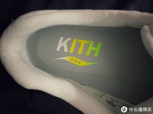 Sneaker Sneaker 篇一百四十七：Kith X Saucony Grid Web 两个配色分享