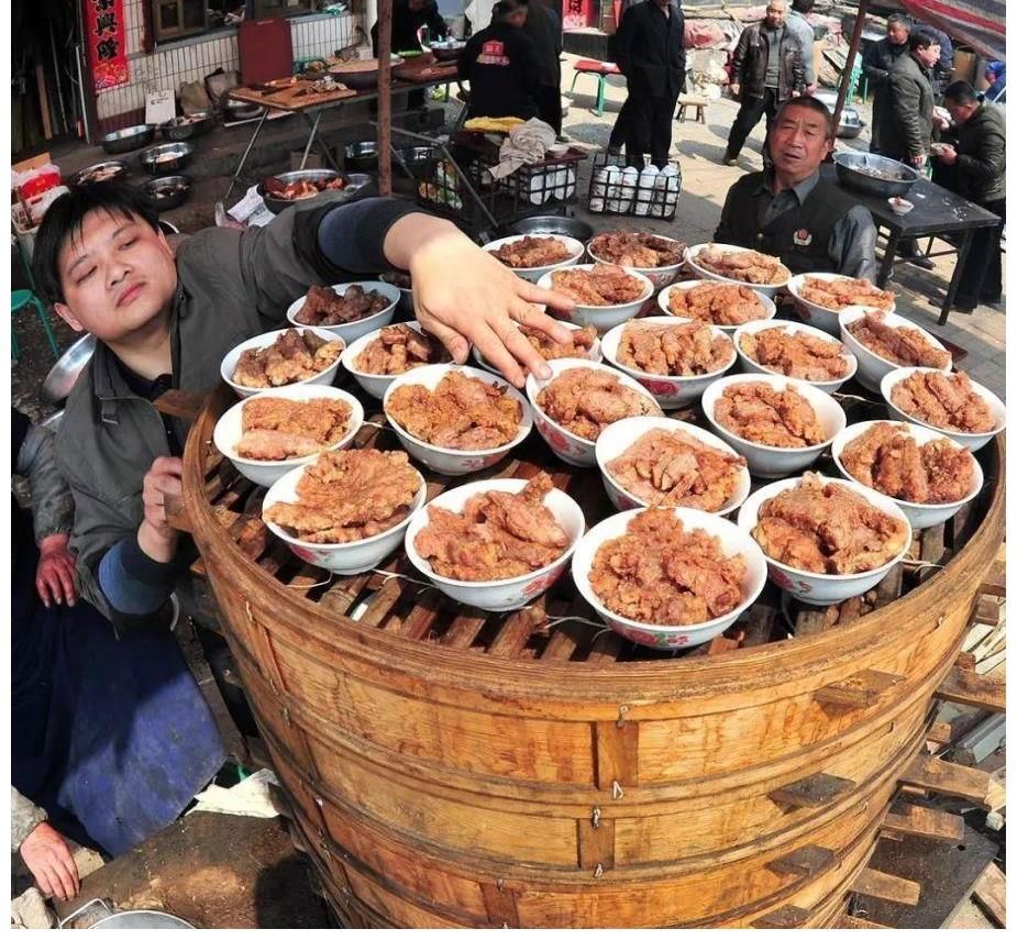 中国最讲究的一桌席,8道硬菜都是老味道,好吃好做好寓意